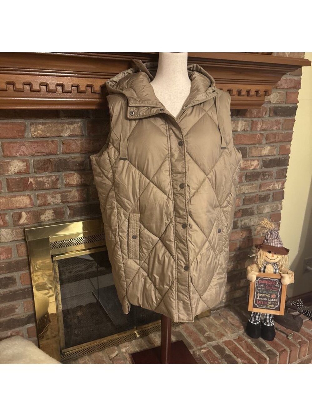 St John’ Bay Khaki Puffer Vest Size 1X New Hooded Long Cozy